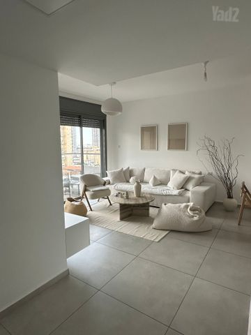 Ramat Gan, Israel 5