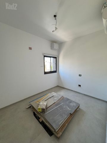 Tel Aviv-Yafo, Israel 5