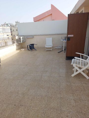 Holon, Israel 5