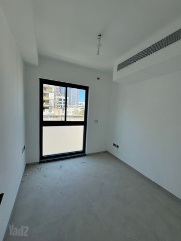 Tel Aviv-Yafo, Israel 6