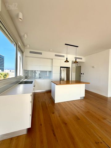 Tel Aviv-Yafo, Israel 3