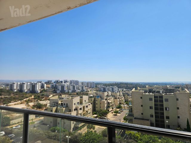 דירה, החורש, חריש
