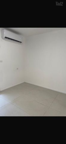 Tel Aviv-Yafo, Israel 7