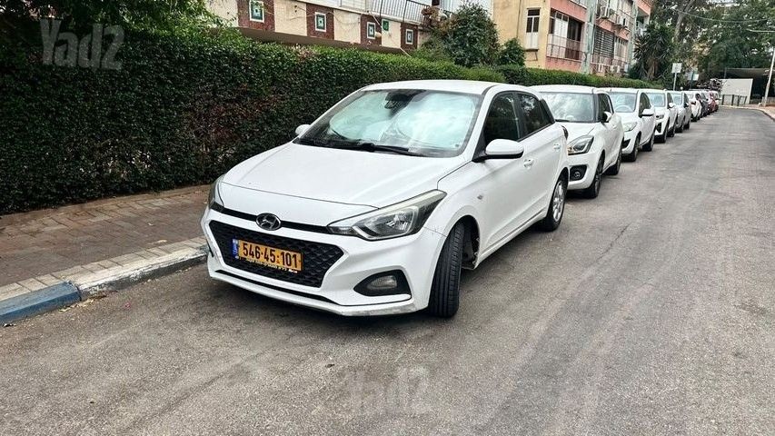מודעת רכב יונדאי i20