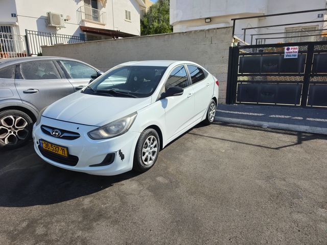 מודעת רכב יונדאי אקסנט i25