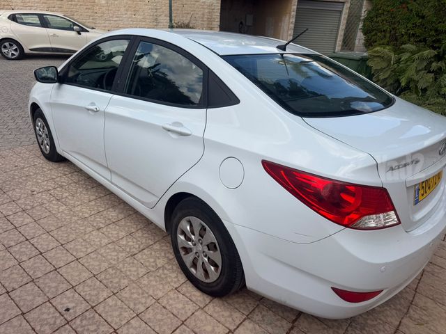 מודעת רכב יונדאי אקסנט i25