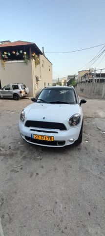 מודעת רכב מיני קאנטרימן