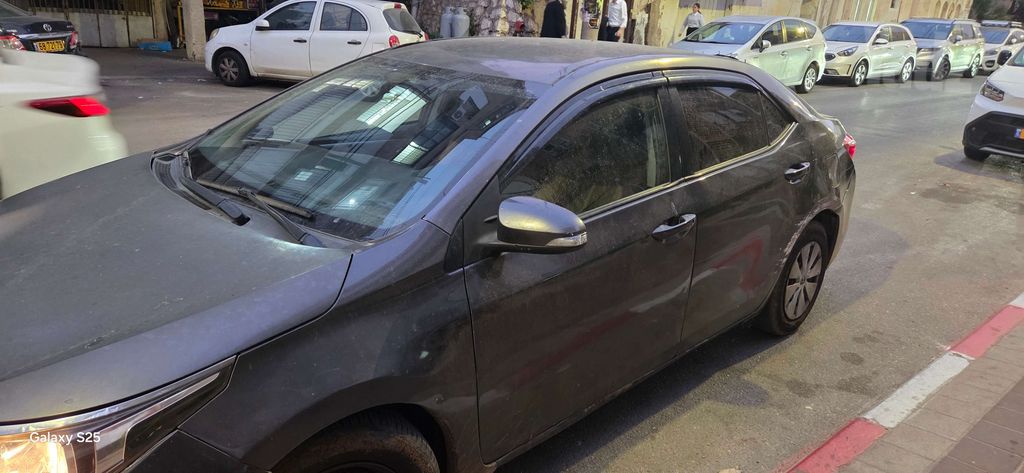 מודעת רכב טויוטה קורולה