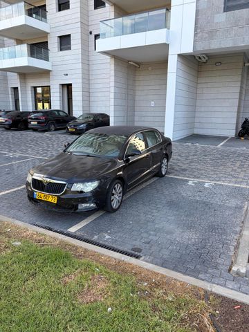 מודעת רכב סקודה סופרב
