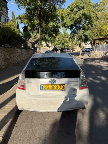 מודעת רכב טויוטה פריוס