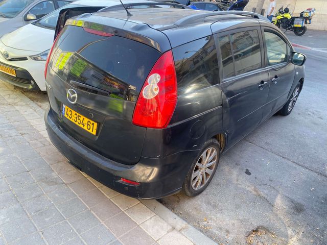 מודעת רכב מאזדה 5