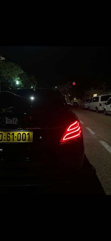 מודעת רכב מרצדס-בנץ C-class
