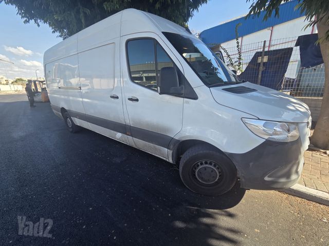 ספרינטר 417 ארוך גג גבוה אוט׳ 1.9 (170 כ״ס)