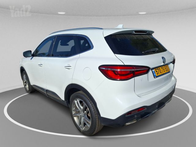 מודעת רכב אם ג'י EHS PHEV 1