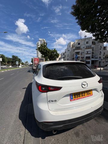מודעת רכב מאזדה CX-5
