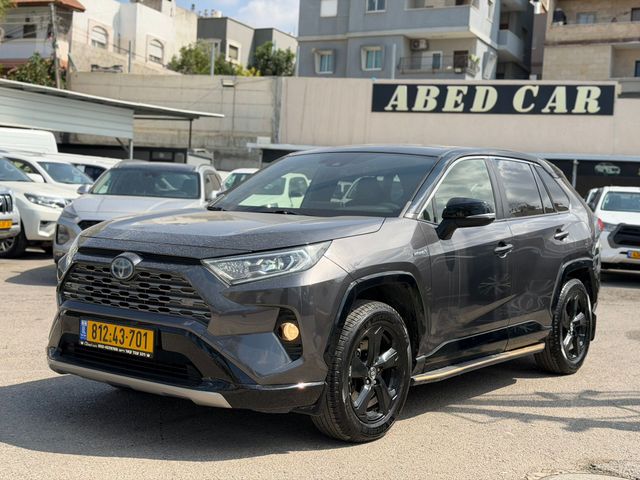 מודעת רכב טויוטה RAV4