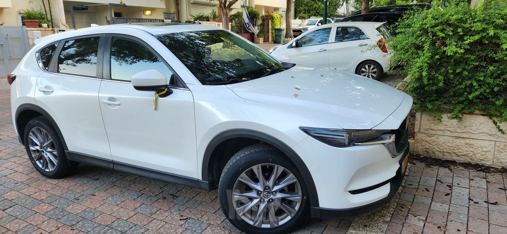 מודעת רכב מאזדה CX-5