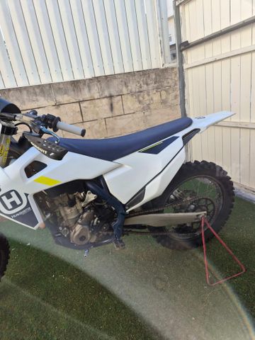 מודעת רכב הוסקוורנה FC450