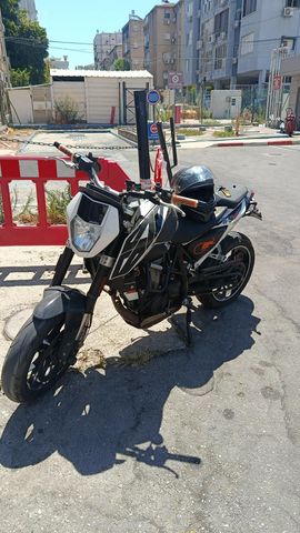 מודעת רכב KTM Naked Duke 690