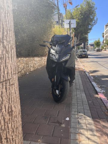 מודעת רכב ימאהה Tmax 560