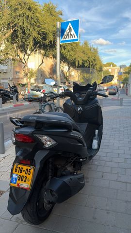 מודעת רכב סאן יאנג ג'וי-מקס 250