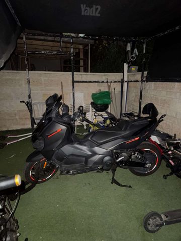 מודעת רכב סאן יאנג TL500