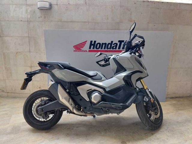 מודעת רכב הונדה X-ADV750