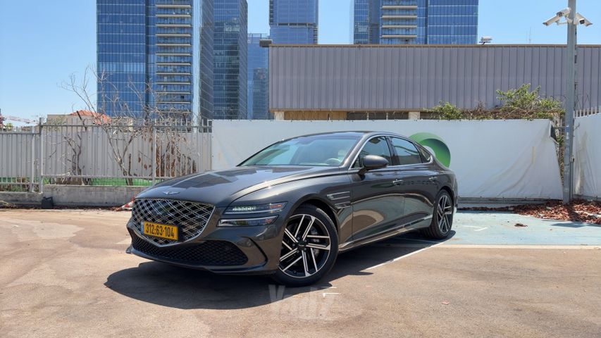 מודעת רכב ג'נסיס G80