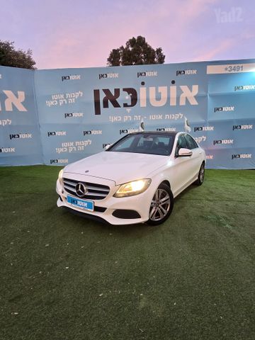 מודעת רכב מרצדס-בנץ C-class