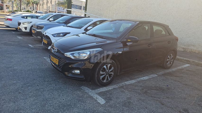 מודעת רכב יונדאי i20