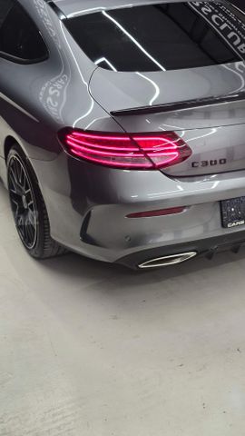 מודעת רכב מרצדס-בנץ C-class 2