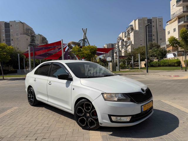 מודעת רכב סקודה ראפיד
