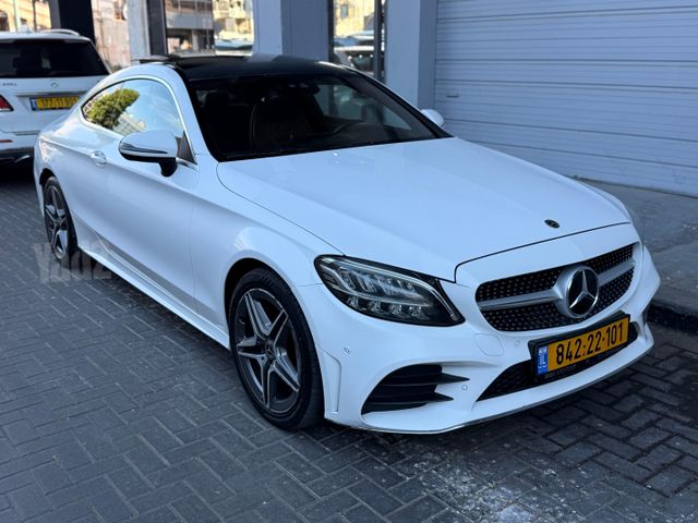 מודעת רכב מרצדס-בנץ C-class