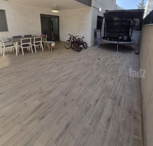 סירקין 33