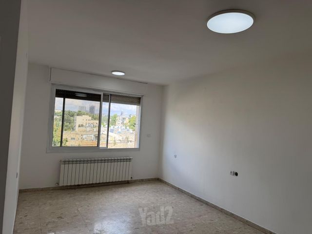 טשרניחובסקי 49