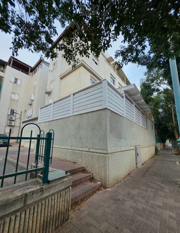 אהרון לובלין 50