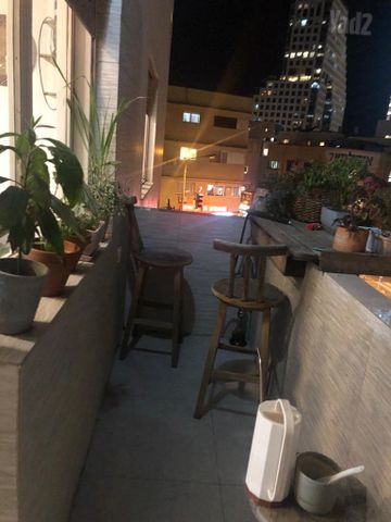 אידלסון 10