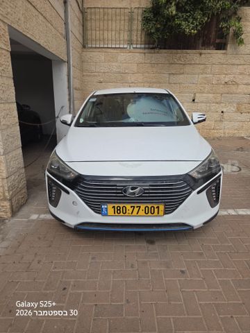 מודעת רכב יונדאי איוניק