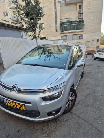 מודעת רכב סיטרואן C4 פיקאסו
