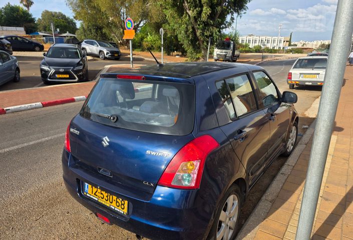 סוויפט GLX אוט׳ 1.5 (101 כ״ס)