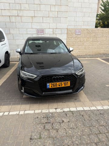 מודעת רכב אאודי A3