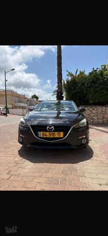 מודעת רכב מאזדה 3