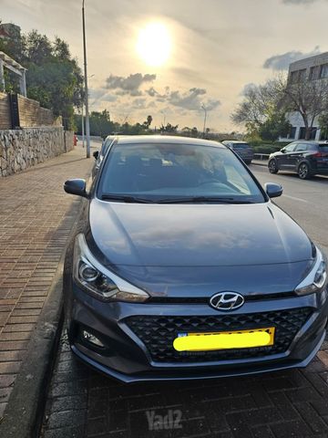 מודעת רכב יונדאי i20