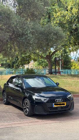 מודעת רכב אאודי A1