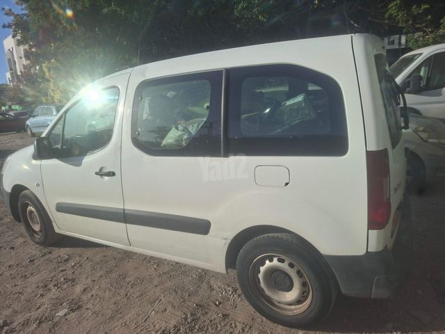 ברלינגו  Comfort Plus ידני 1.6 (75 כ״ס)