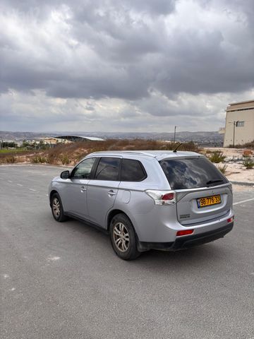 מודעת רכב מיצובישי אאוטלנדר