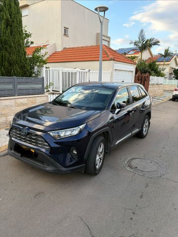 מודעת רכב טויוטה RAV4