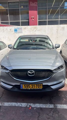 מודעת רכב מאזדה CX-5