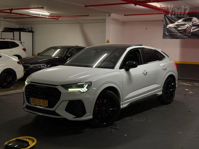 מודעת רכב אאודי RS Q3 2