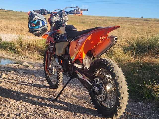 מודעת רכב KTM Enduro EXC 250
